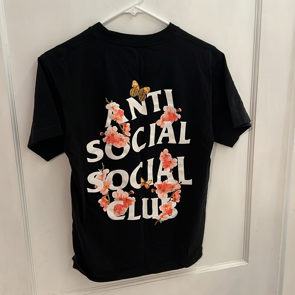 flowers!!! flower and butterfly Antisocial Social Club shirt